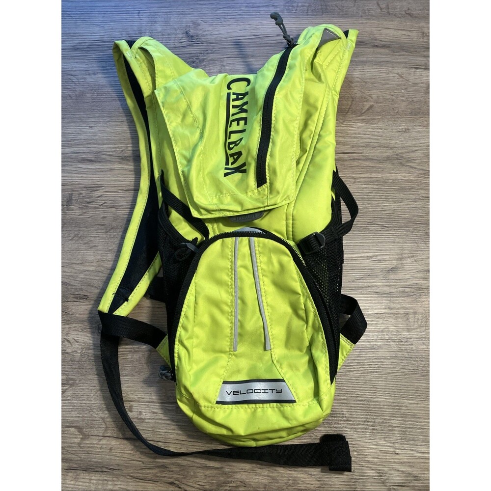 Camelbak Velocity Hydration Pack 2 L Bladder Hiking Backpack Neon Yellow